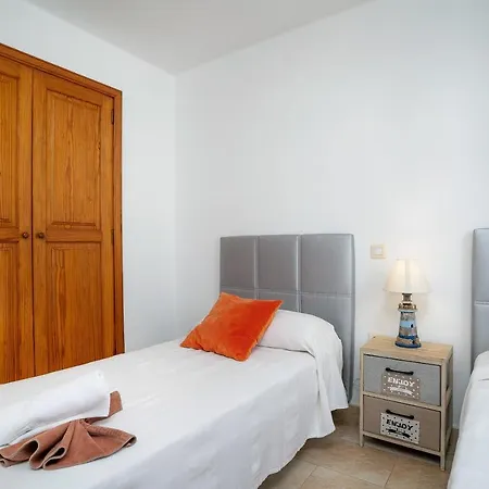 Vv Tamia By Hh Villa